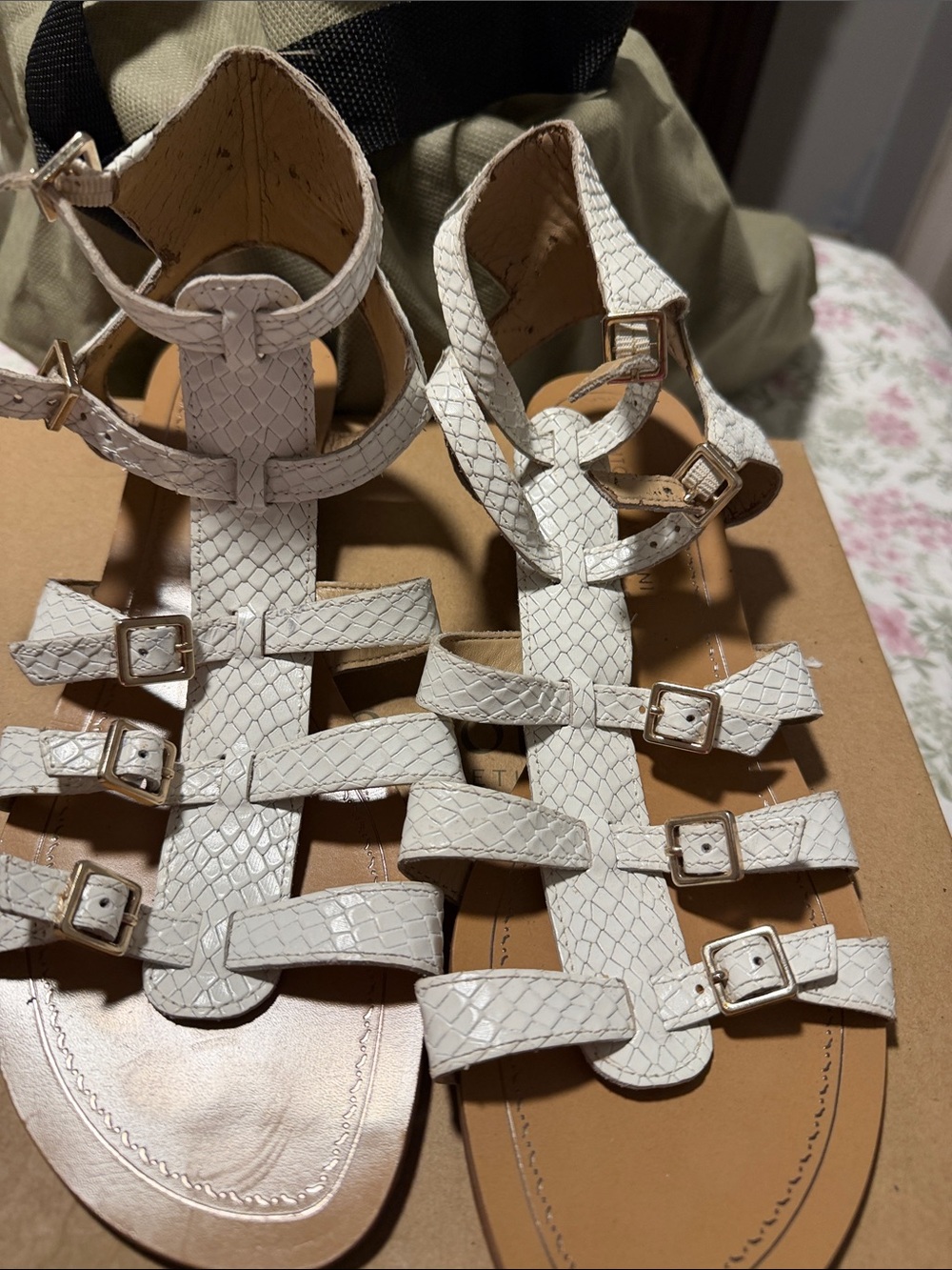 ANTONIO MELANI White Textured Multi-Buckle Gladiator Sandals